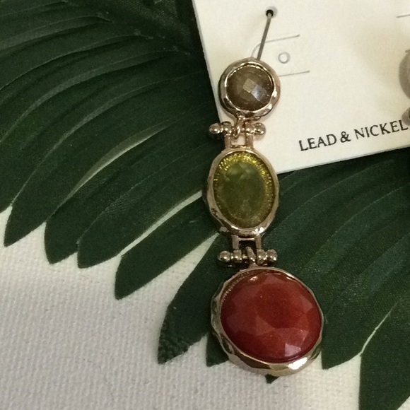 3 Bead Dangle Earrings - Picture 4 of 6